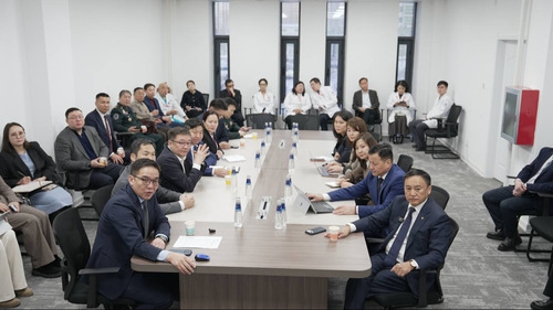 ЭРҮҮЛ МЭНДИЙН САЙД АШУҮИС-ИЙН МОНГОЛ-ЯПОНЫ ЭМНЭЛЭГТ АЖИЛЛАЖ БАЙНА